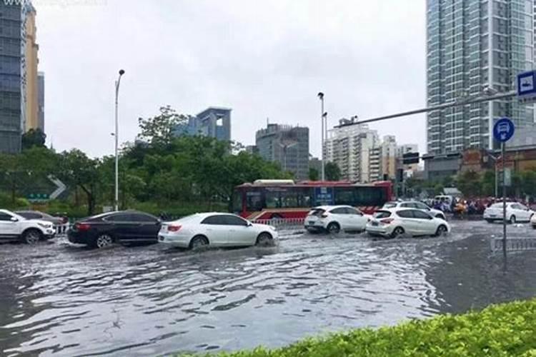 梦见涨大水是什么征兆涨