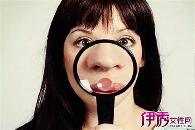 女人梦见小蛇预示着什么周公解梦