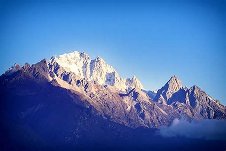 梦见雪山是什么意思,好不好