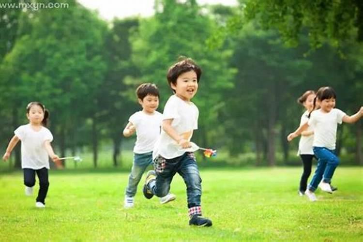 梦到女人的鞋子什么意思