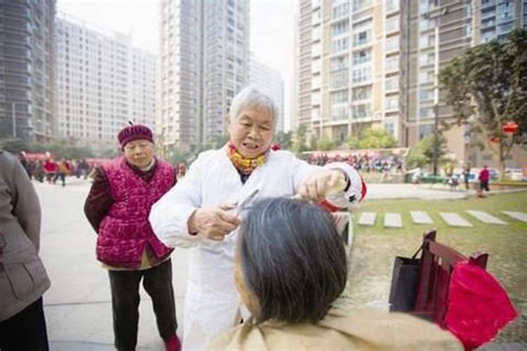 周公解梦梦见剪头发是什么意思女