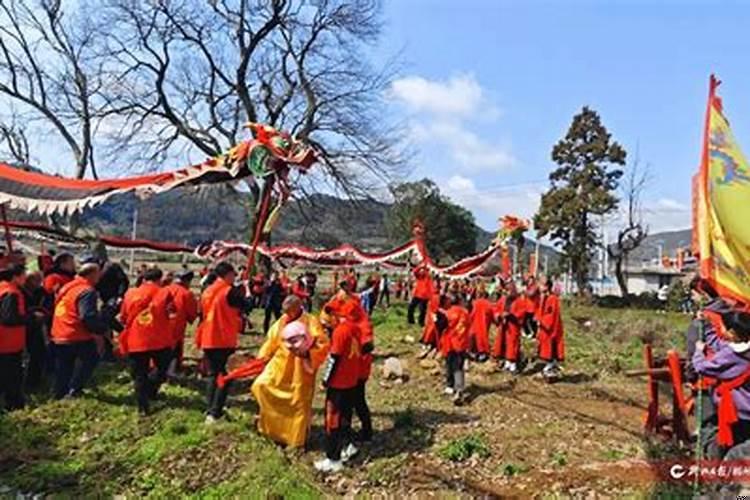 龙抬头前祭拜