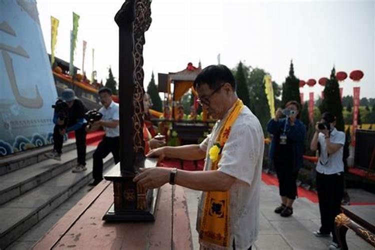 南方农村中元节祭祖