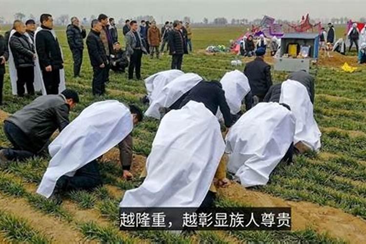 梦见邻居家死人办丧事自己去帮忙