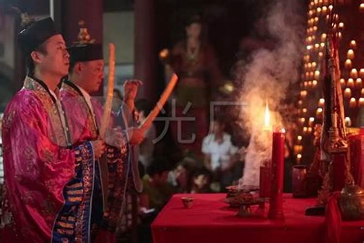 一进门见财神风水好吗