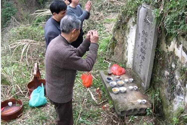 浚县清明节上坟