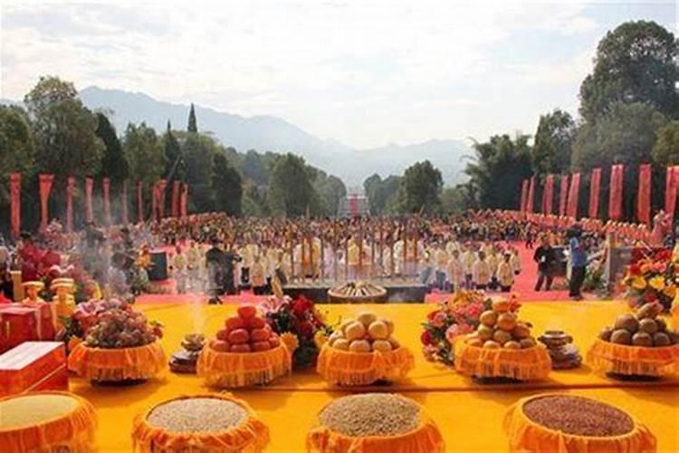 清明节里祭拜