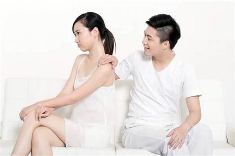 离婚男人梦见前妻出轨怎么回事