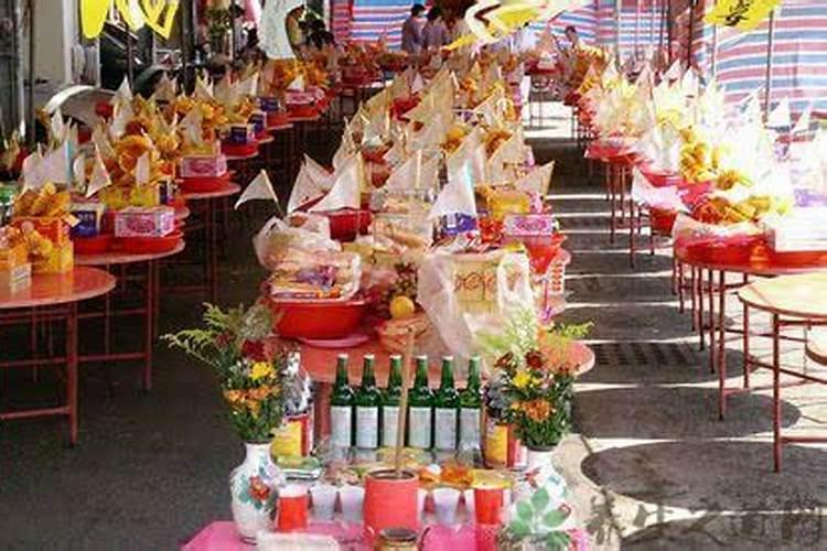 台湾中元节祭品