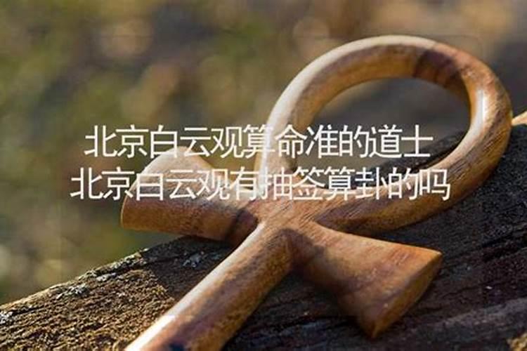 怀孕后梦见狗咬自己手不放什么意思